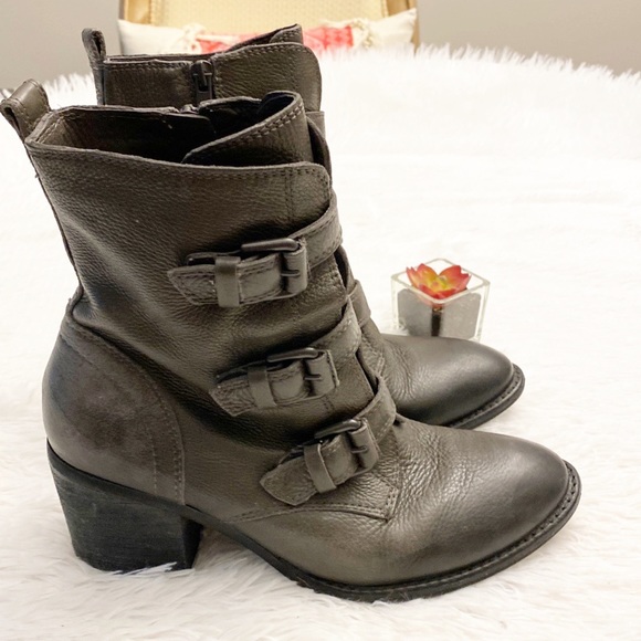 Vince Camuto Shoes - Vince Camuto | Dassia Grey two toned combat Moto heel boots women’s 9